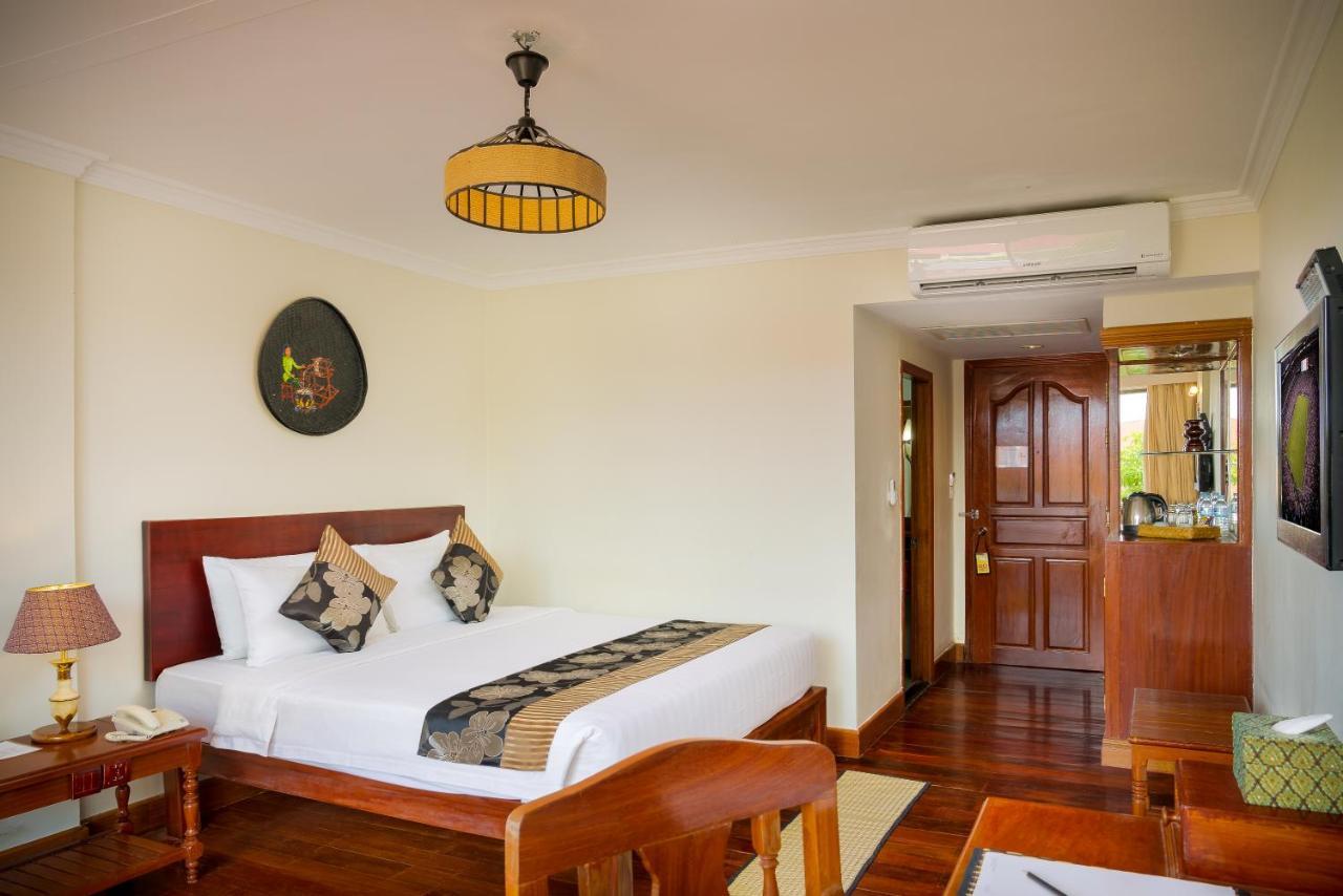 Silk D'Angkor Residence Siem Reap Esterno foto